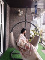 Kantha Stitch off-White Saree - Image 4