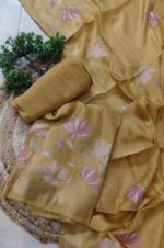 Elegant Loom Tissue Suit - Image 3