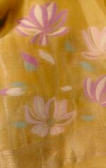 Elegant Loom Tissue Suit - Image 4