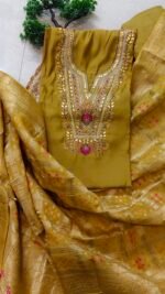 Rich jacquard dupatta Suit - Image 2