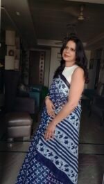 Indigo Floral hand block Saree - Image 2