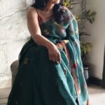 Green temple Linen Saree