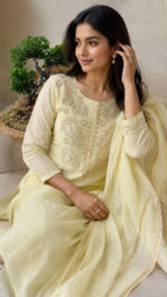 Eshra Pearl Mul Cotton Unstitched Suit Set