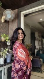 Batik print Cotton Saree - Image 3