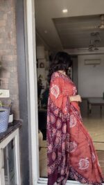 Batik print Cotton Saree - Image 2