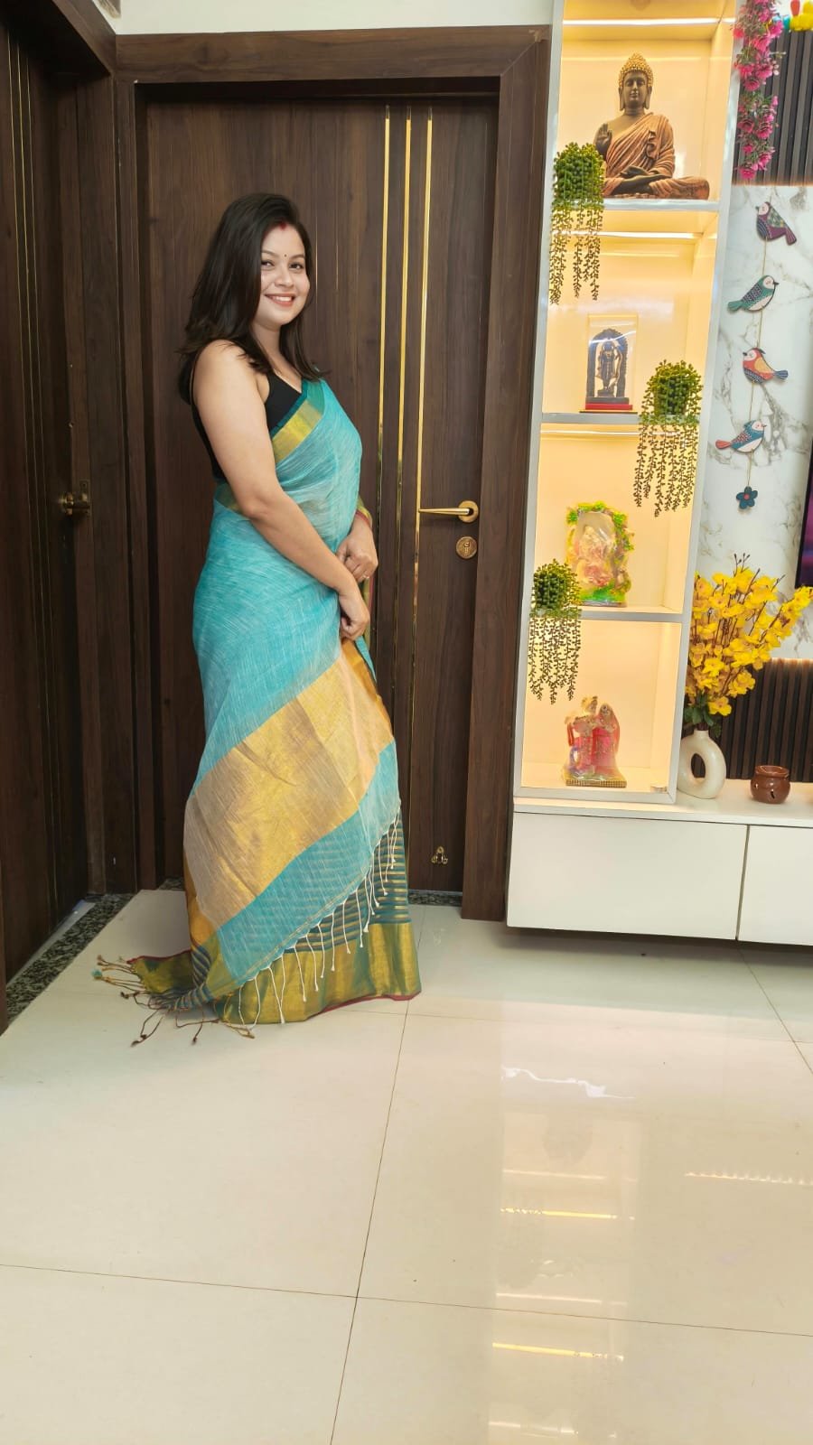 IMG-20260913-WA0380 Linen green with golden stripe saree - Image 1